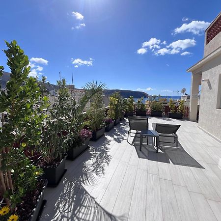 The White Heart House - Attic Sea View Appartement Los Cristianos  Buitenkant foto