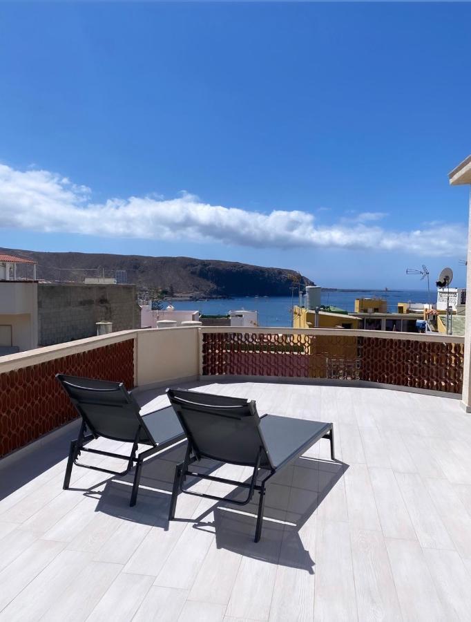The White Heart House - Attic Sea View Appartement Los Cristianos  Buitenkant foto