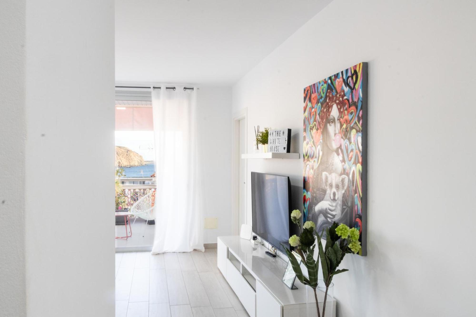 The White Heart House - Attic Sea View Appartement Los Cristianos  Buitenkant foto