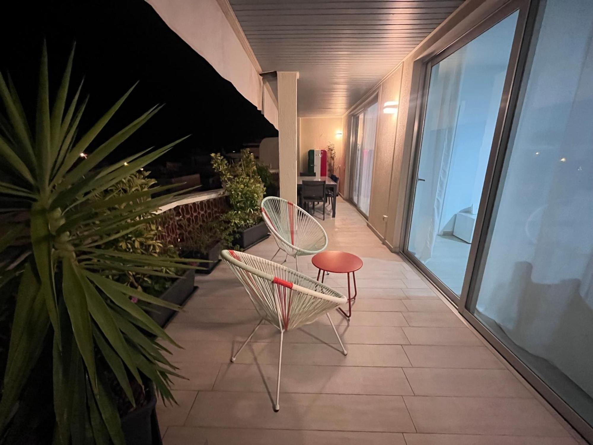 The White Heart House - Attic Sea View Appartement Los Cristianos  Buitenkant foto